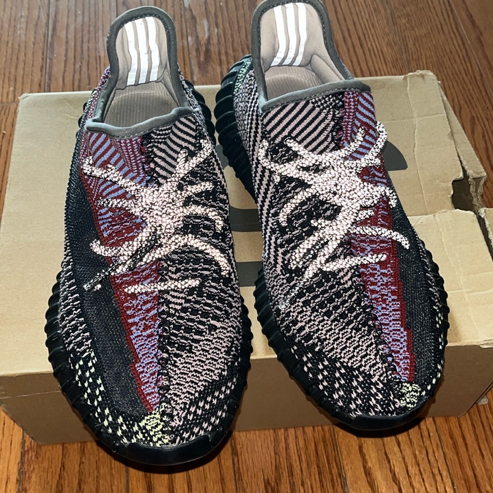 Yeezy 350 size 9/half